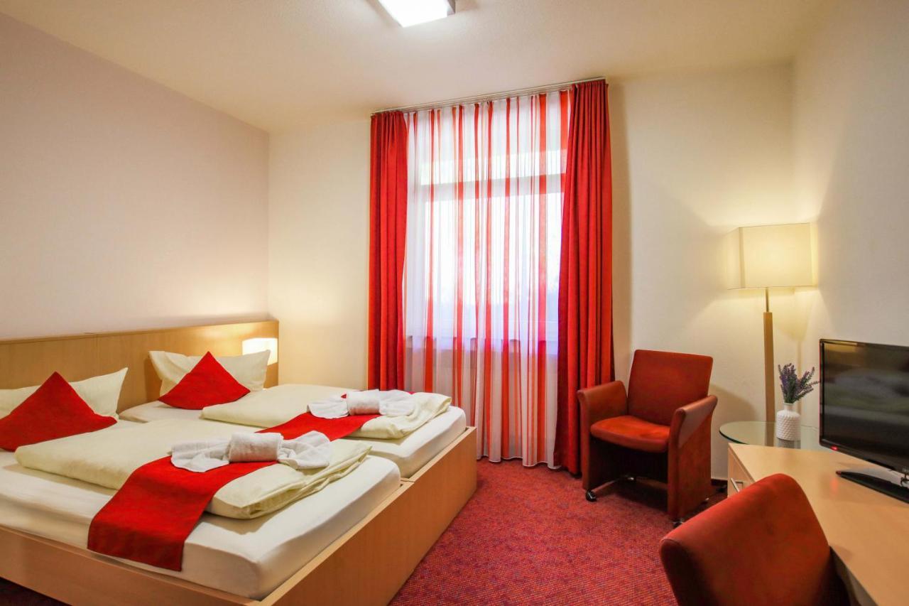Standard Double Room,1310675140:JPEG