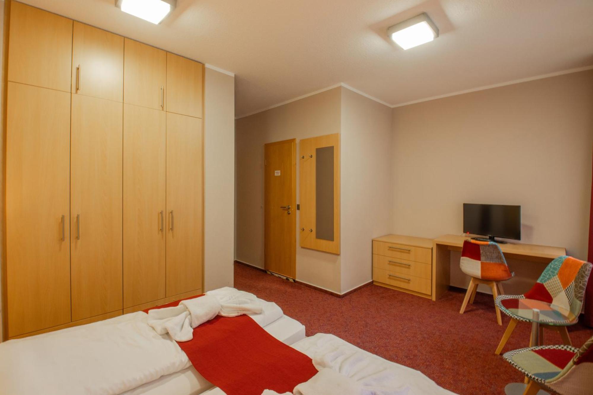 Standard Double Room,1771936083:JPEG